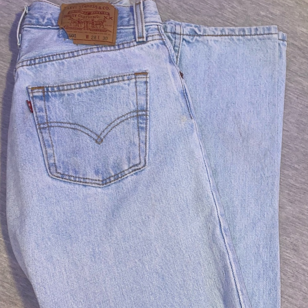 Levi jeans